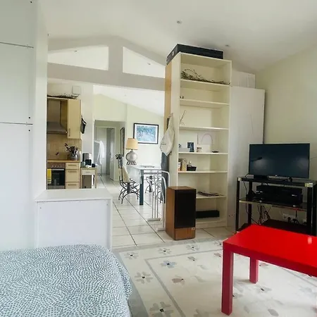 Le Belle-vue *climatise * Peyruis