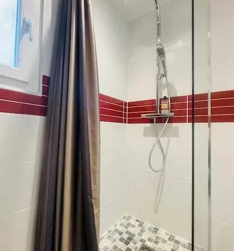 Le Belle-vue *climatise * Peyruis