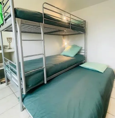 Le Belle-vue *climatise Apartment Peyruis