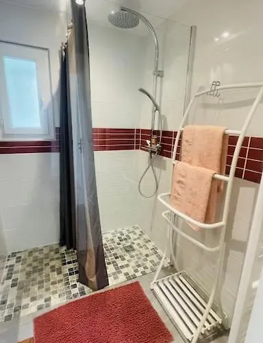 Le Belle-vue *climatise * Peyruis